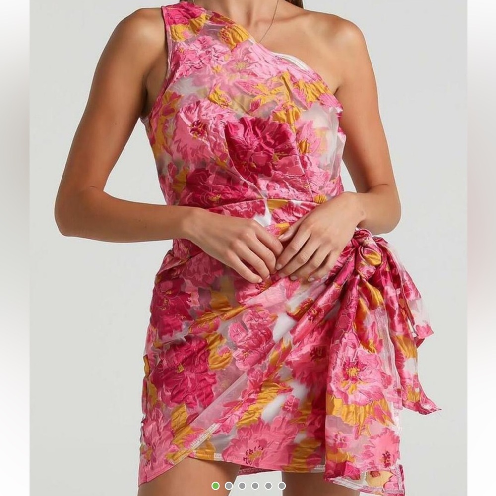 COPY - Showpo Kailey mini dress XS